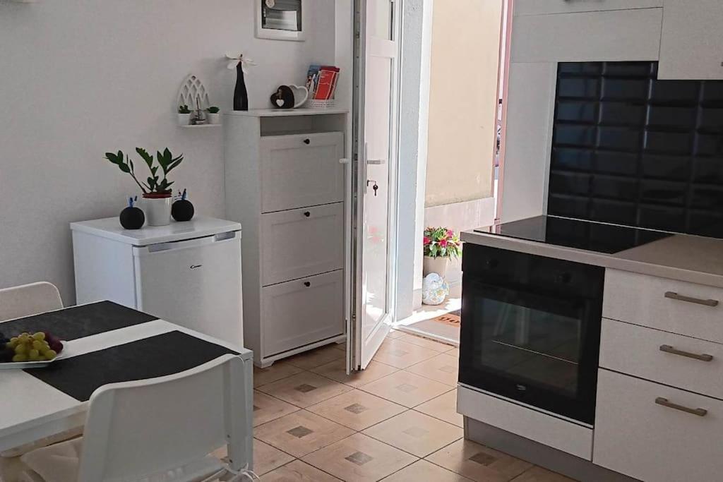 Lovely Apartment Morje - Koper Old Town Dış mekan fotoğraf